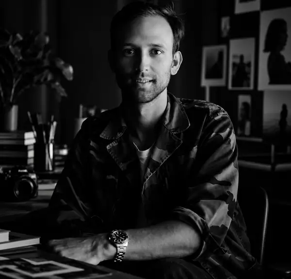 Mark Condon customer portrait